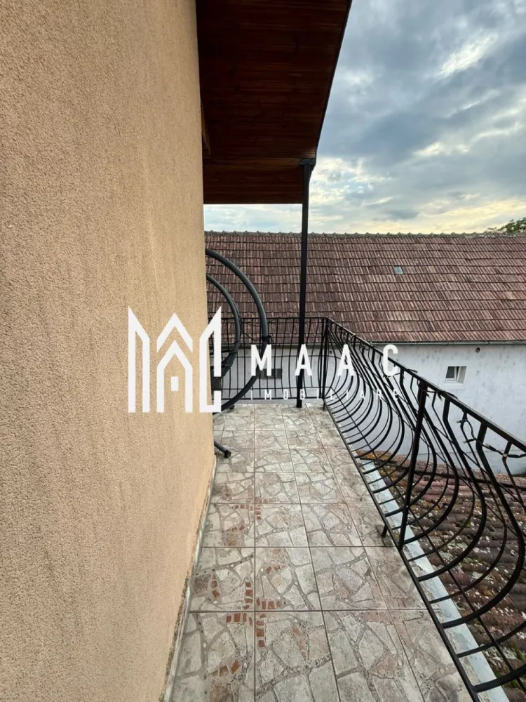 Casă de vânzare 3 camere | Lupeni, Sibiu | 141 mp utili, teren 676 mp