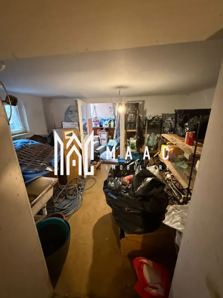 Casă de vânzare 3 camere | Lupeni, Sibiu | 141 mp utili, teren 676 mp