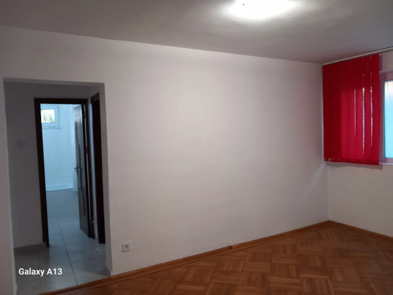 BRASADAS vinde ap 2 cam 48mp nemobilat PARTER Baba Novac 2. - Agenția imobiliara BRASADAS vinde URGENT apartament NEMOBILAT cu doua camere situat la PARTER in zona DRISTOR, Baba Novac Nr. 2.
A fost construit in 1962 și NU ARE RISC SEISMIC.
Este SEMIDECOMANDAT si nu necesita investiții majore.
Este racordat la sistemul RADET.
Este la 5 minute de statia de metrou DRISTOR
Pentru mai multe oferte accesați : www.brasadas.com.