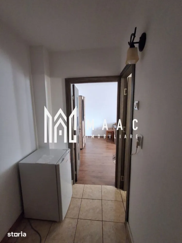 Garsoniera decomandata | Complet mobilata si utilata | 28 mpu | - MAAC Imobiliare vă propune spre vânzare o garsonieră confortabilă și luminoasă, ideală pentru locuit sau investiție. Proprietatea are o suprafață utilă de 28 mp și este situată la etajul 4 al unui imobil din zona Dovali. Locuința se vinde complet mobilată și utilată, fiind pregătită pentru mutare imediată.
Suprafață: 28 mp utili
Etaj: 4
Stare: Finisată, mobilată modern, utilată complet
Cumpărături: Acces pietonal rapid la supermarketuri
Educație: Școli și grădinițe în imediata apropiere
Transport: Stații de autobuz la doar câteva minute distanță
Pentru mai multe informații sau pentru a programa o vizionare, contactați echipa MAAC Imobiliare ID 3174295