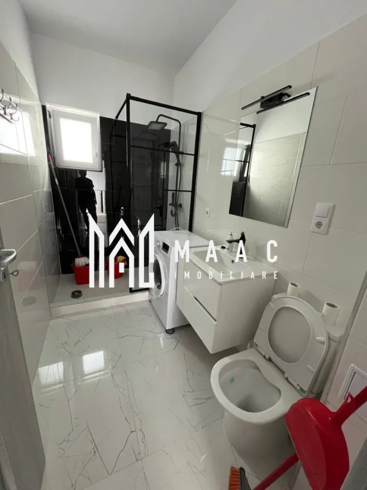 Apartament 2 camere decomandat | Tineretului, Sibiu | balcon, parcare