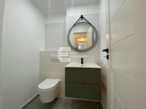 Apartament 3 camere complet renovat, 68.5 mp utili, etaj 1, Sibiu