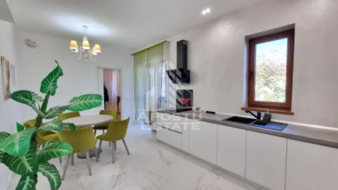 Apartament 2 camere, 2 balcoane, centrala proprie, Complex Studentesc