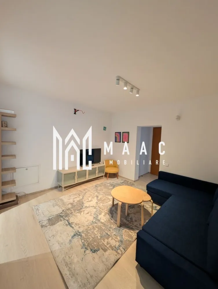 Apartament 3 camere | 64 MPU | Parter | Balcon | C Dumbravii - MAAC Imobiliare vă propune spre vânzare un apartament cu 3 camere semidecomandate, situat în zona Calea Dumbrăvii la parterul unui imobil cu 10 etaje. Complet mobilat și utilat, apartamentul este pregătit pentru mutare imediată.

Caracteristici:
Apartament cu 3 camere semidecomandate
Suprafață utilă: 64 mp
Suprafață construită: 77 mp
Parter într-un imobil cu 10 etaje
Bloc izolat termic
Structură din cărămidă
Loc de parcare privat inclus

Compartimentare:
Hol de acces
Living
2 dormitoare
Bucătărie
Baie
Dotări
Centrală termică proprie
Aer condiționat
Geamuri termopan
Complet mobilat și utilat
Mașină de spălat vase
Mașină de spălat rufe cu uscător
Smart TV

Avantaje:
Mutare imediată, fără investiții suplimentare
Loc de parcare privat

Amplasarea oferă acces rapid către magazine, școli, grădinițe, farmacii, mijloace de transport în comun și alte puncte de interes. 

Pentru mai multe detalii și pentru programarea unei vizionări, vă rugăm să specificați ID-ul anunțului: CP3154641