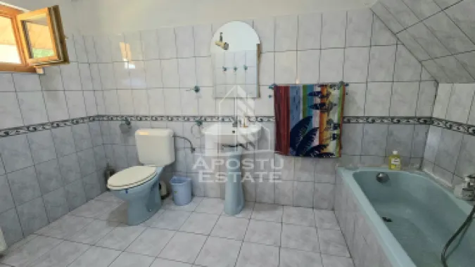 Casa de vanzare, 7 camere si 4 bai, comision 0, zona Odobescu