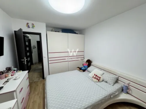 Apartament 3 camere, mobilat si utilat, loc de parcare