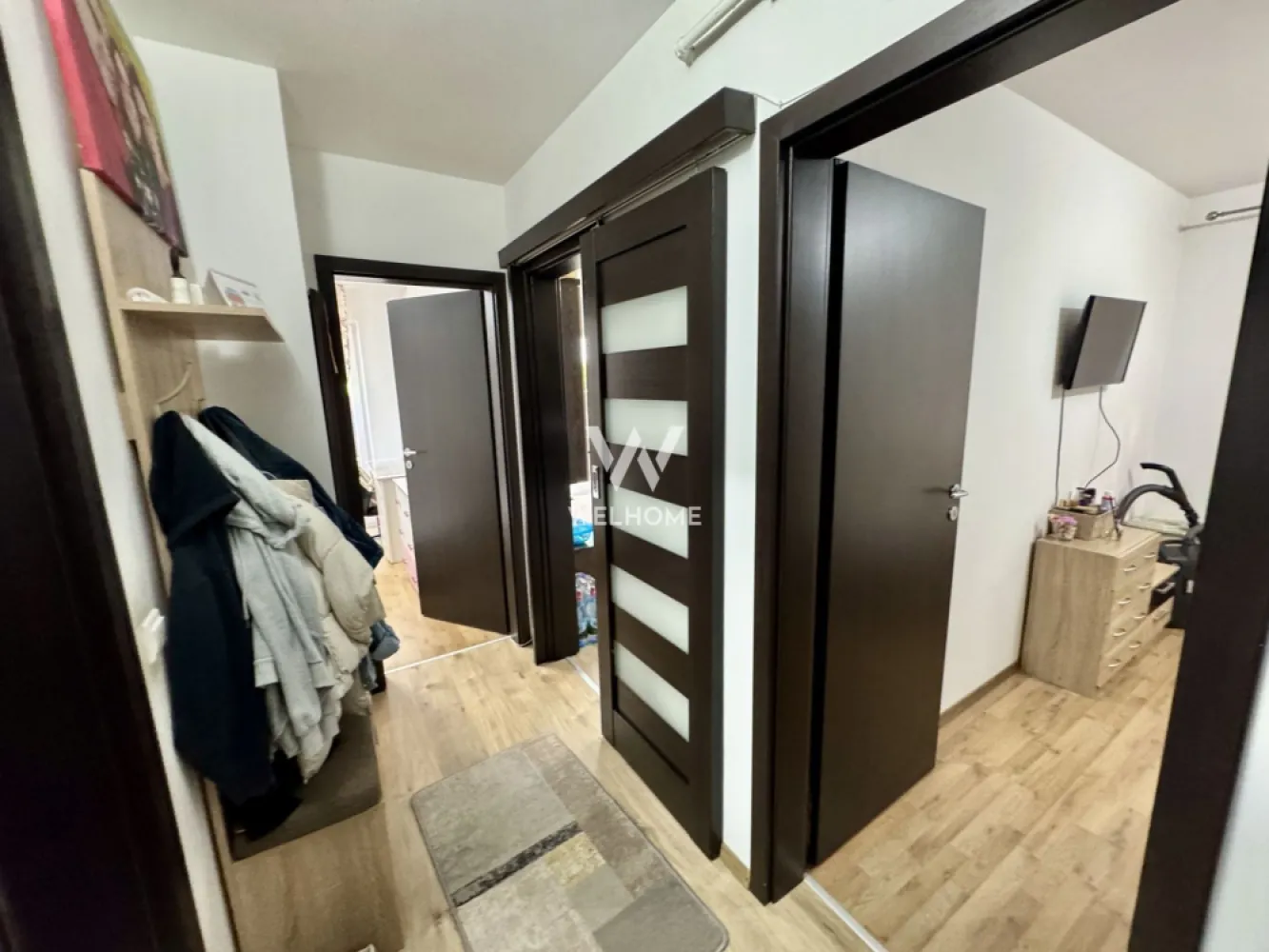 Apartament 3 camere, mobilat si utilat, loc de parcare