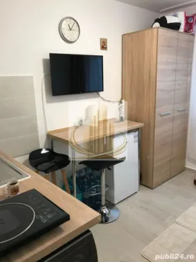 Garsoniera zona Dacia et. 1 12mp - 35500 euro