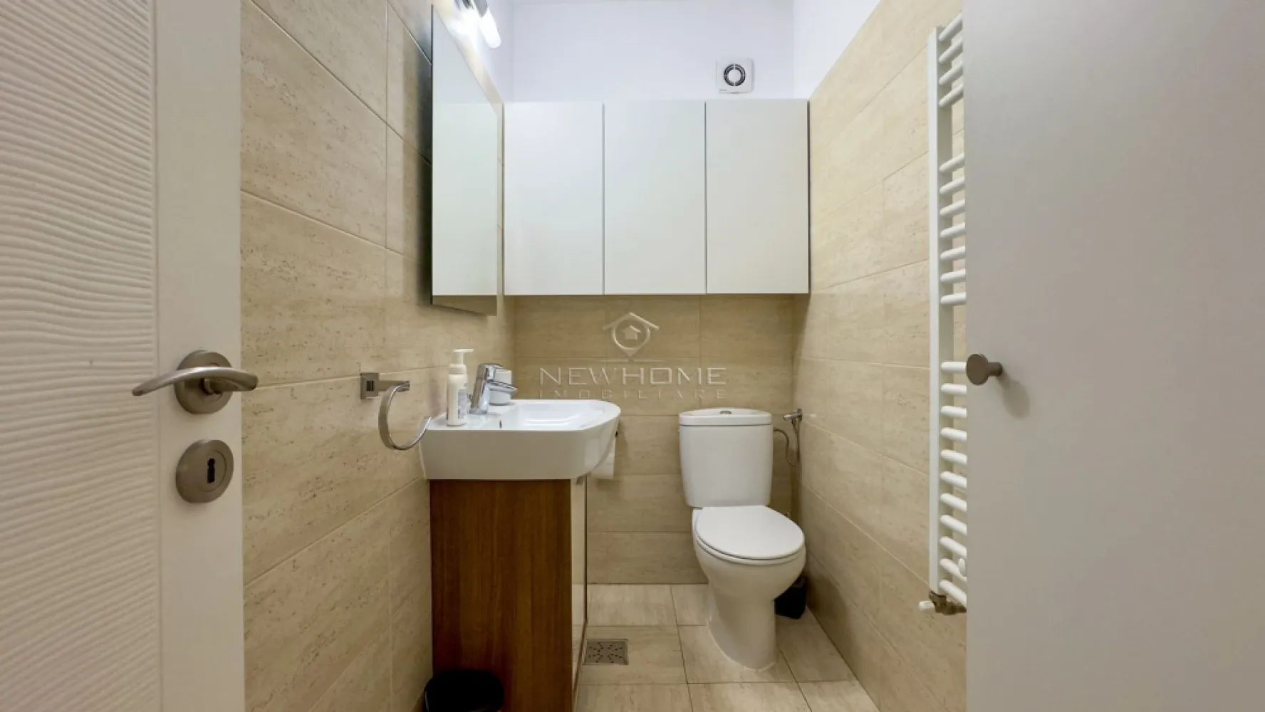 Apartament 3 camere, zona Iulius Mall FSEGA