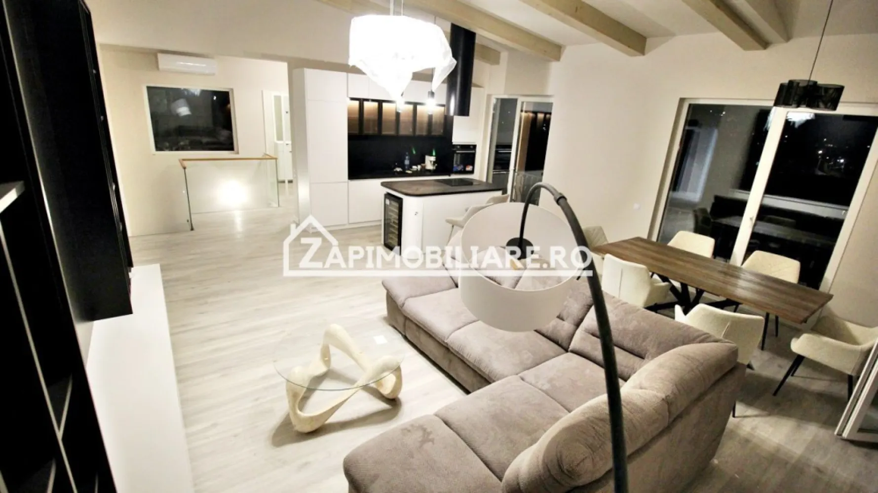 Casa 5 camere la cheie 175mp,520mp teren,mobilată și utilată