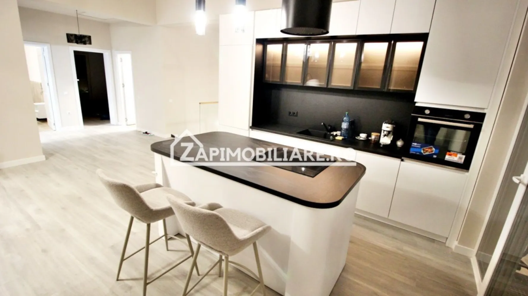 Casa 5 camere la cheie 175mp,520mp teren,mobilată și utilată