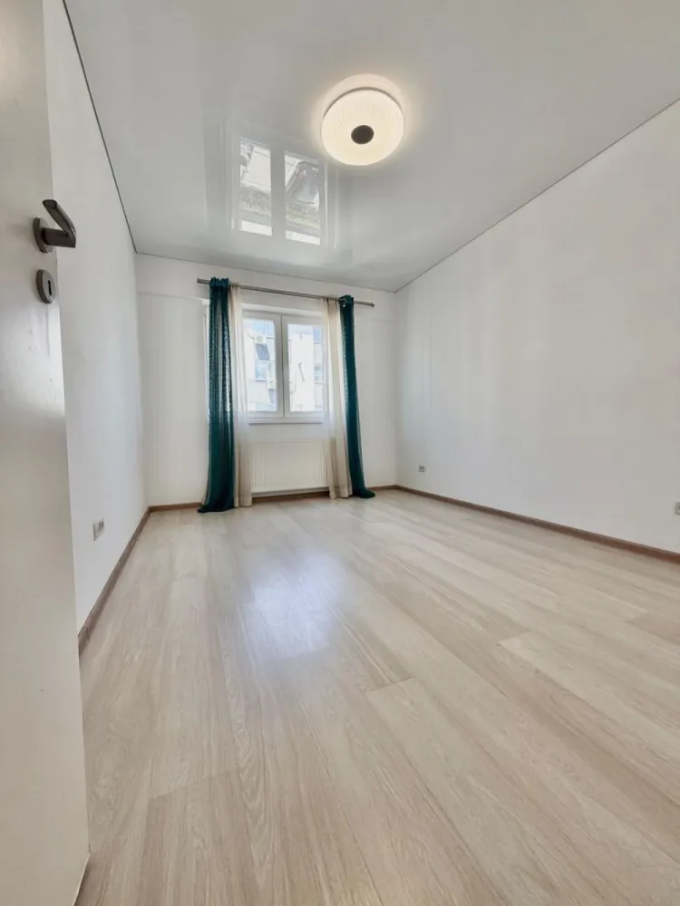Apartament 3 camere Militari Residence - Pollux Residence