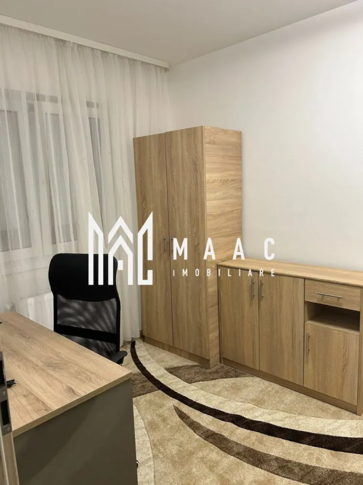 Apartament 2 camere decomandat | Cedonia, Sibiu | 37 mp, mobilat, utilat - Apartament cu 2 camere decomandat, situat în Cedonia, Sibiu, cu 37 mp utili, la etajul 1 din 4, complet mobilat și utilat, potrivit pentru închiriere pe termen lung.

Detalii proprietate:
• Suprafață utilă: 37 mp
• Suprafață construită: 44 mp
• Compartimentare: decomandat
• Etaj: 1 din 4
• 1 dormitor, 1 baie, 1 bucătărie
• Stare interioară: bună
• An construcție: 1980
• Construcție finalizată
• Se închiriază complet mobilat și utilat
• Disponibil cu începutul lunii iulie

Zona oferă acces facil către mijloace de transport în comun, magazine, școli și alte puncte de interes. Cartierul Cedonia este o alegere practică pentru cei care caută o locuință ușor de întreținut, cu accesibilitate bună în Sibiu.

Contactați echipa MAAC Imobiliare pentru mai multe detalii sau pentru a programa o vizionare. Cod anunț CP3178944.