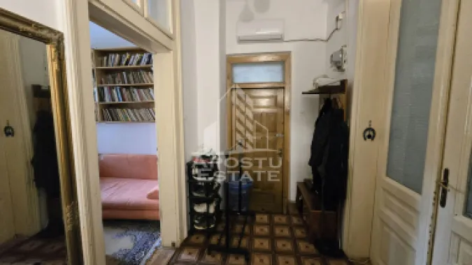 Casa de vanzare, 7 camere si 4 bai, centrala proprie, zona Odobescu