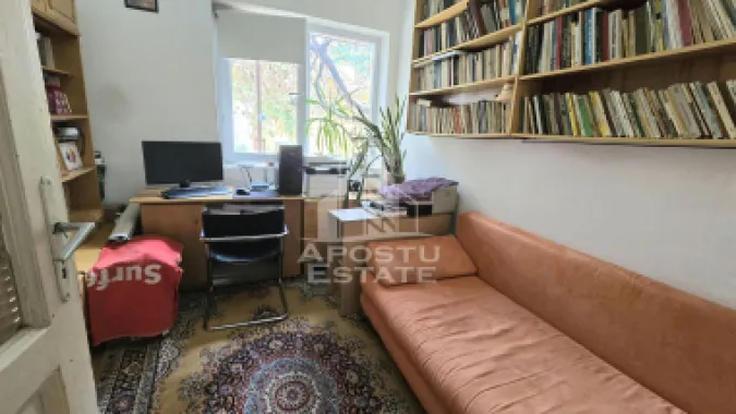 Casa de vanzare, 7 camere si 4 bai, centrala proprie, zona Odobescu