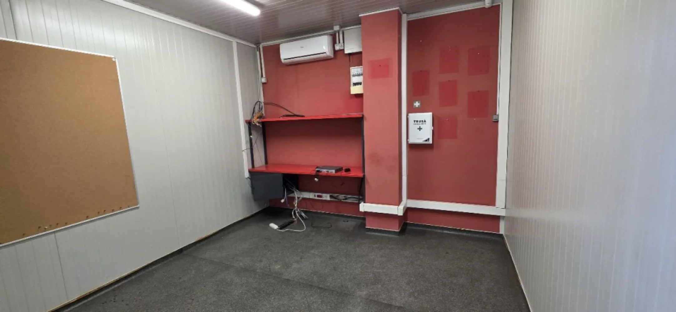 Republica spatiu industrial 200 mp de inchiriat