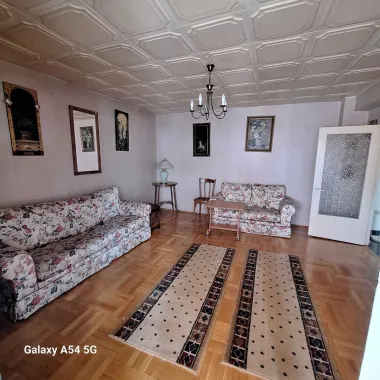 Inchiriere 2 camere rond alba iulia/bd decebal 520 euro