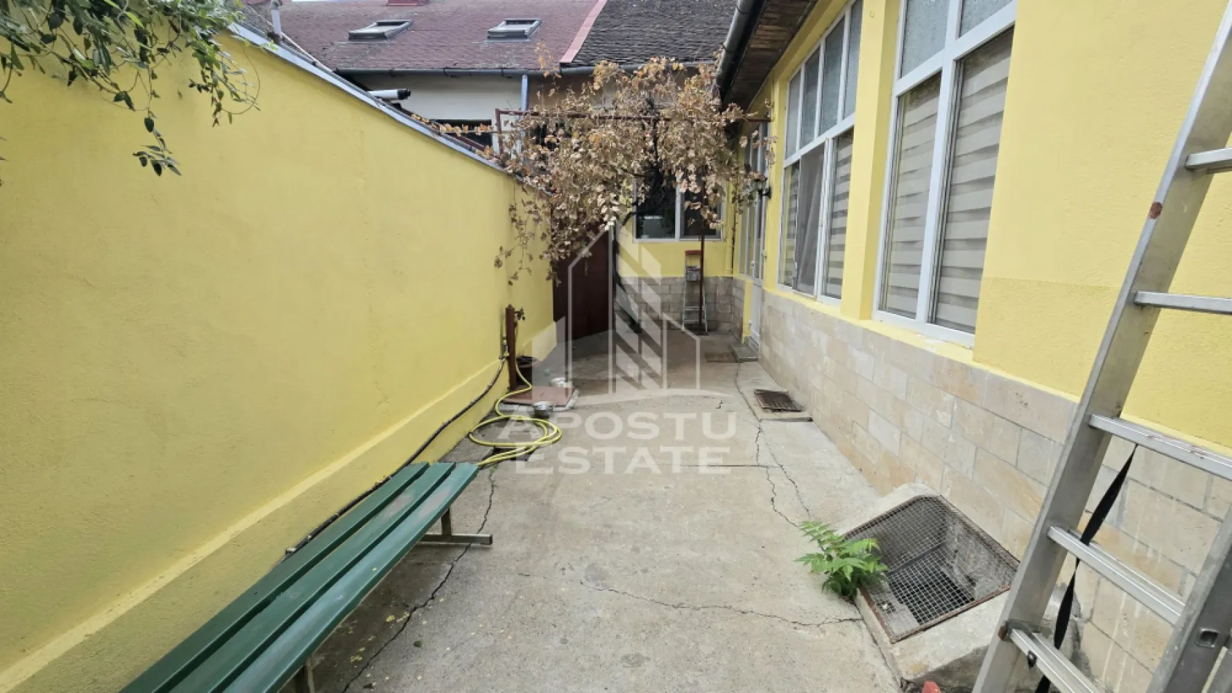 Casa de vanzare, 7 camere si 4 bai, centrala proprie, zona Odobescu