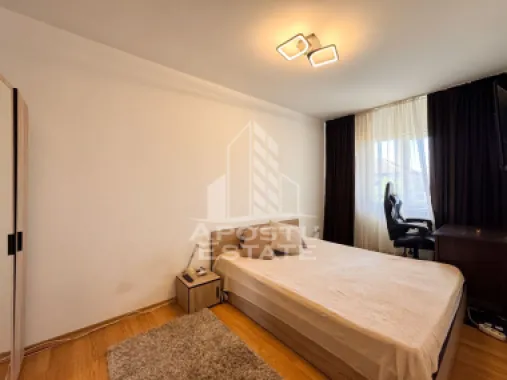 Apartament cu 4 camere de vanzare, etaj intermediar, 80 mpu, Sagului,