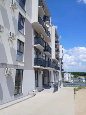 Apartament nou, 2 camere, Băile Felix. 80 000 E. Comision 0