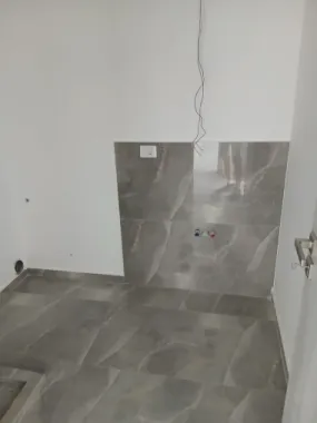 Apartament nou, 2 camere, Băile Felix. 80 000 E. Comision 0