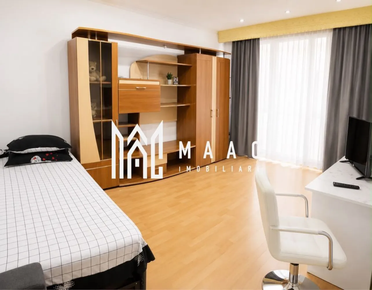 Apt. 2 camere , blv. Tineretului , Ostroveni - DE VÂNZARE 
Apartament 2 CAMERE |Bulevardul Tineretului , Ostroveni

Situat într-o zonă apreciată pentru liniște, accesibilitate și priveliști deosebite, acest apartament reprezintă o oportunitate excelentă pentru cei care își doresc o locuință confortabilă sau o investiție sigură.

Cu o suprafață totală de 49,4 mp, proprietatea oferă un echilibru excelent între confort, funcționalitate și potențial de amenajare.
Apartamentul dispune de:
• 2 camere generoase și luminoase;
• bucătărie separată;
• baie spațioasă;
• hol de acces bine organizat;
• vedere panoramică către Bulevardul Dem Rădulescu și râul Olt.

Imobilul se vinde nemobilat, oferind viitorului proprietar libertatea de a-și amenaja locuința exact după propriul gust și stil.

Zona este recunoscută pentru accesibilitate, infrastructură modernă și proximitatea față de principalele puncte de interes: centre comerciale, mijloace de transport, școli, grădinițe, spații verzi și zone de recreere.

Unul dintre cele mai importante avantaje ale acestei proprietăți îl reprezintă raportul excelent calitate–preț, apartamentul fiind oferit la un preț sub nivelul actual al pieței pentru această zonă.

Pentru informații suplimentare și programarea unei vizionări, vă stăm cu plăcere la dispoziție. CP3185227