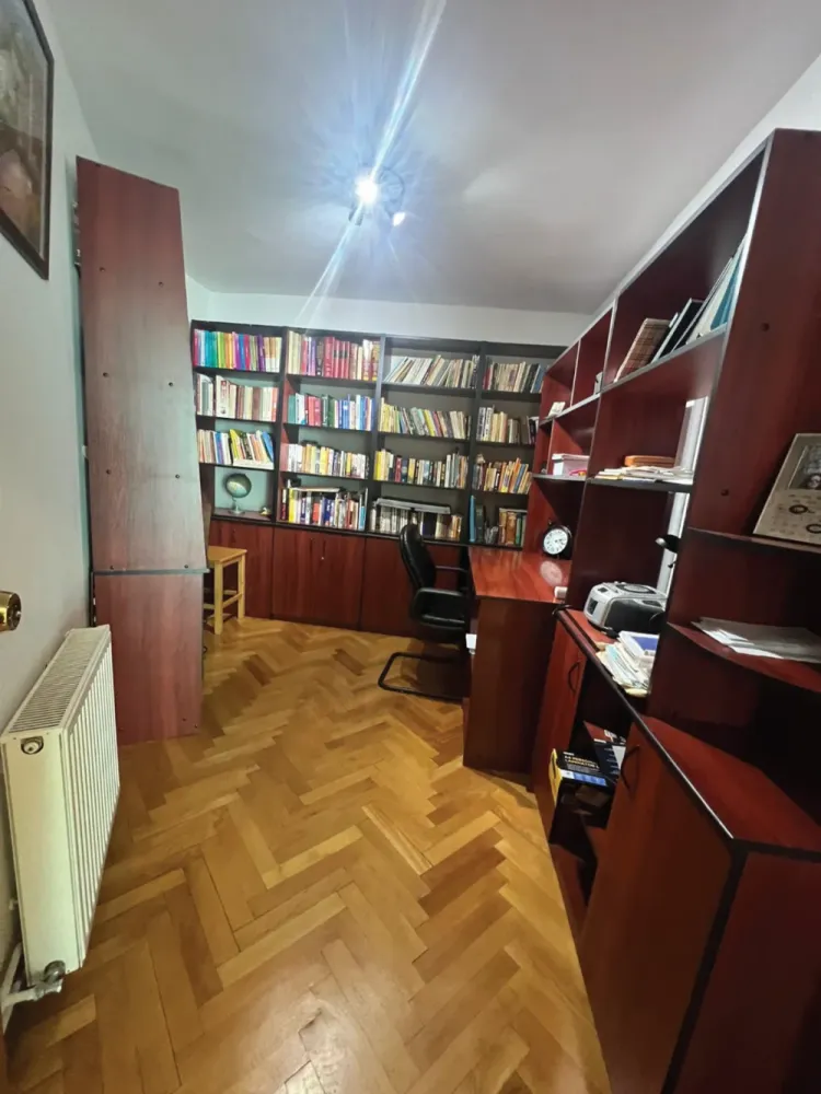 Apartament spatios cu scara interioara – 5 camere – 138 mp – zona Siretului, Sibiu- COMISION 0% CUMPARATOR