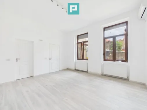 Apartament o cameră, parter, Parcul Reconcilierii