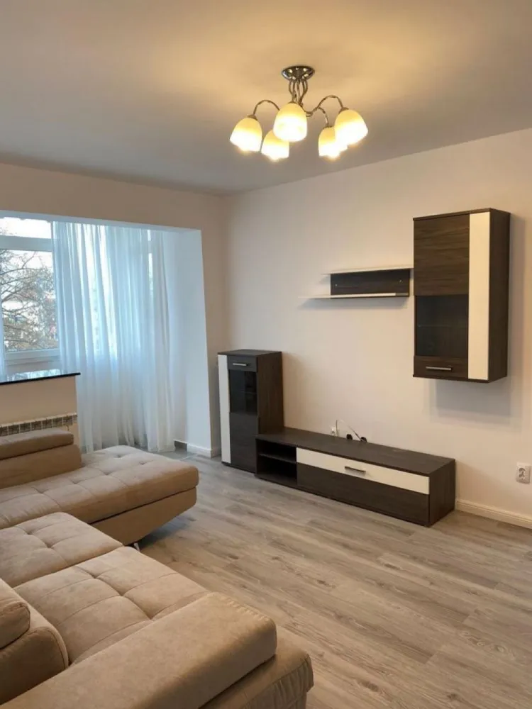 Ag BRASADAS închiriază ap 2 cam et 4 Piata Victoriei. - Agenția BRASADAS închiriază apartament 2 camere ultramodern, situat langa Guvern, bdul Iancu de Hunedoara renovat si utilat complet.
www.brasadas.com.