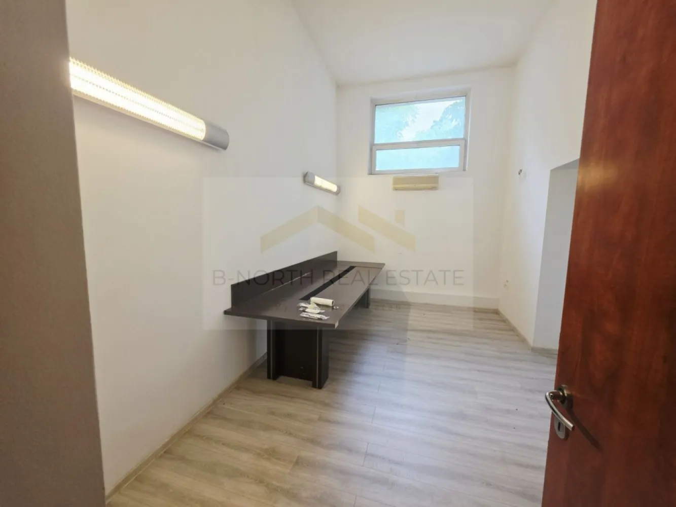 Spațiu comercial 300 mp, vitrină stradală, Calea Griviței – Pod Basarab