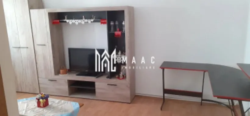 Logo MAAC IMOBILIARE logo