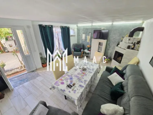 Casa 7 camere 3 bai 2 intrari Zona Garii