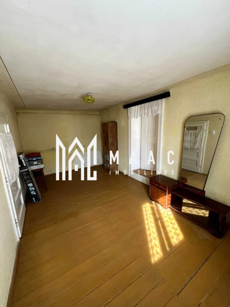 Apartament 2 camere | 45 MPU | Parter inalt | Ultracentral - MAAC Imobiliare propune spre vânzare un apartament cu potențial excelent, situat în zonă ultracentrală, la câțiva pași de Piața Mare.

Proprietatea are o suprafață utilă de 44,85 mp și este compartimentată în 2 camere, bucătărie, baie și cămară, fiind completată de pivniță și pod pe toată suprafața apartamentului. Apartamentul face parte dintr-un imobil cu curte comună, utilizată de doar 3 familii.

Toate cele 3 ferestre sunt orientate estic, oferind lumină naturală pe tot parcursul zilei.

Imobilul necesită renovare, fiind ideal pentru amenajare după propriile preferințe sau pentru investiție.

Potrivit pentru:

locuință personală

birouri / cabinete medicale

salon de înfrumusețare

închiriere în regim hotelier

Locație ultracentrală, aproape de magazine, restaurante și la aproximativ 5 minute de mers pe jos de Gară.

Pentru detalii și vizionări, contactați MAAC Imobiliare.
ID: CP2905586.