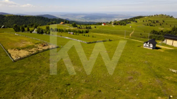 Teren 1003 mp în Păltiniș | Priveliște panoramică către munți