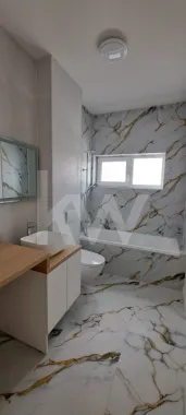 Apartament 2 camere , decomandate, etaj 1