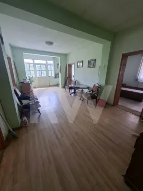 CASA DE INCHIRIAT 1000euro STR IEZER