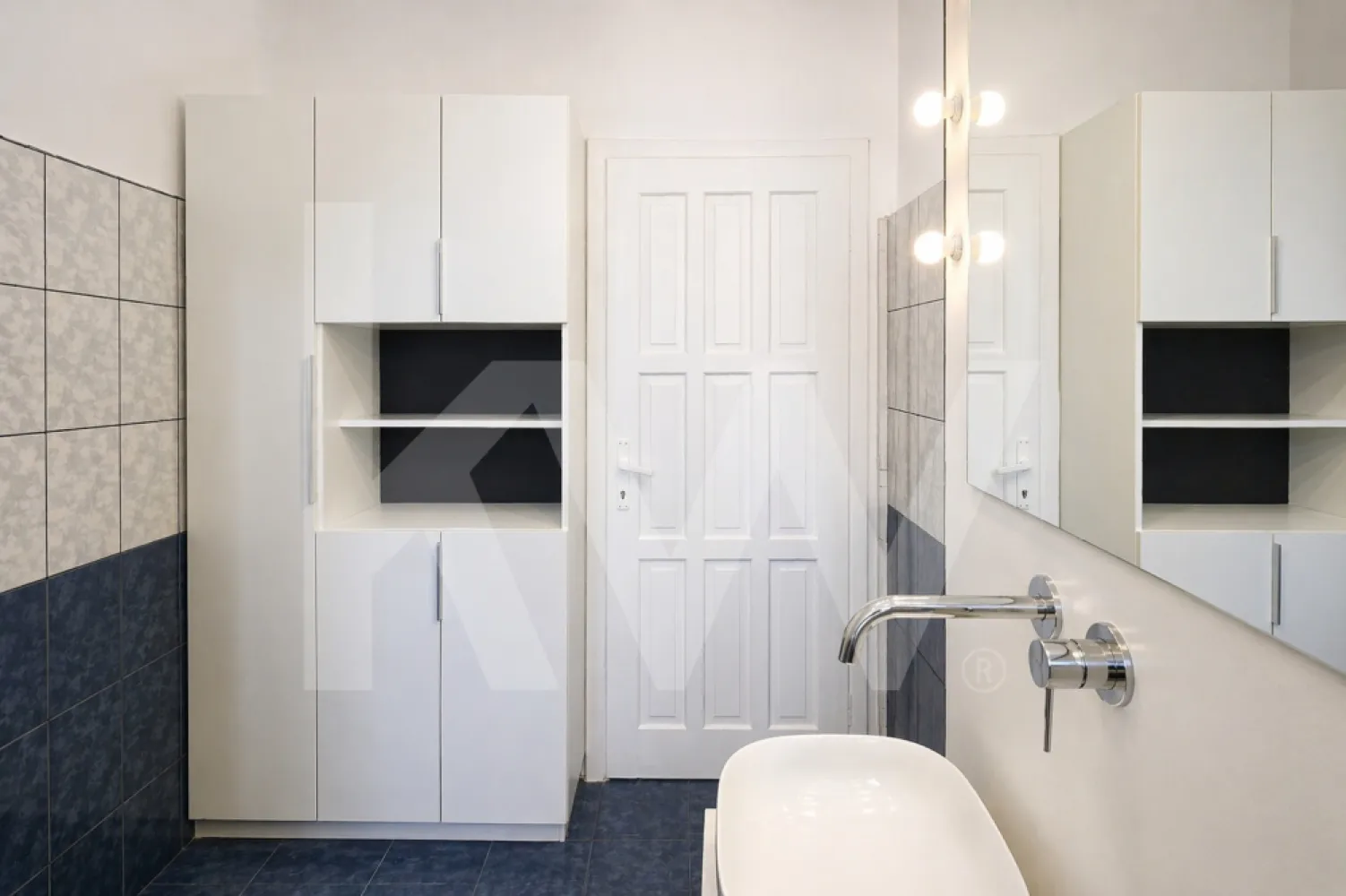 Apartament la casa 4 camere de închiriat – la 5 minute de Parcul Sub Arini