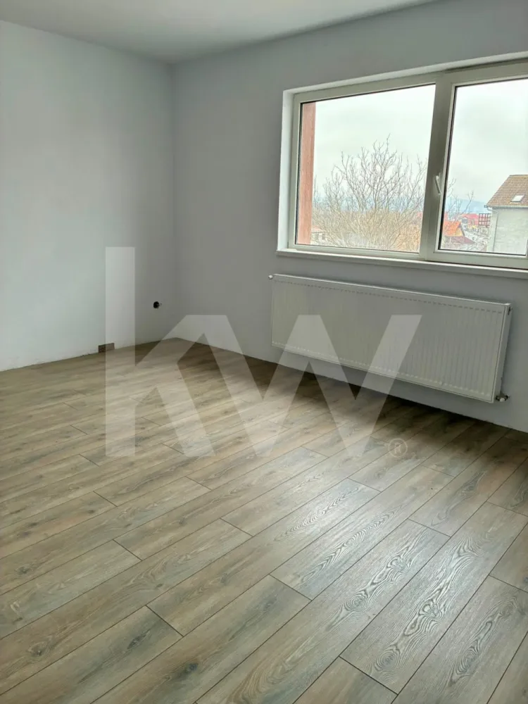 Apartament la casa zona Turnisor!