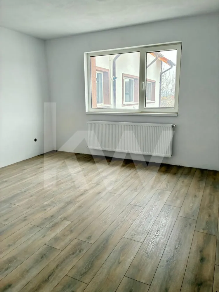 Apartament la casa zona Turnisor!