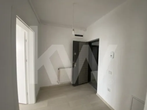 Apartament de vanzare 3 camere 72mp finisat la cheie etaj1 intermediar
