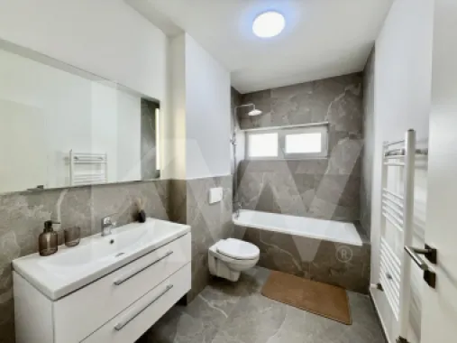 Penthouse 4 camere - mobilat si utilat, intabulat