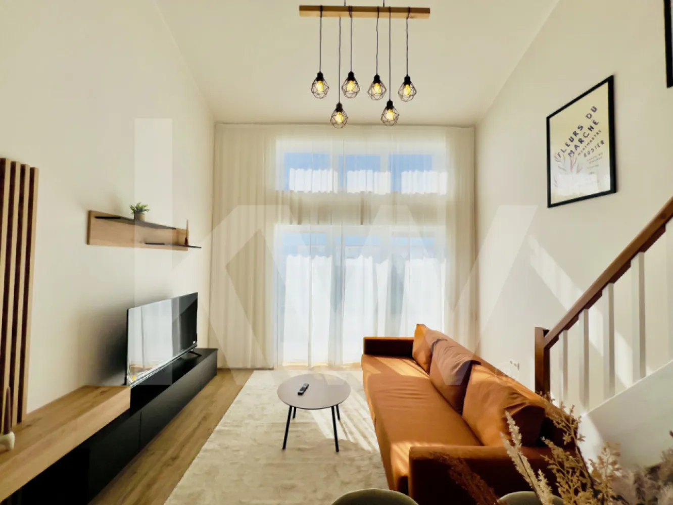 Penthouse 4 camere - Complex rezidențial cu vaste întinderi de spații verzi si vedere spectaculoasa catre munti. 

Imobilul este intabulat, are o suprafata utila de 103.55 mp si beneficiaza de o logie cu suprafata de 7.97 mp.

Descriere imobil:

- etaj 2/2

- living cu inaltime de 5.6 m

- incalzire in pardoseala

- 2 bai

- loc de parcare

- multa lumina naturala si vedere catre munti

- logie cu sticla securizata si sistem de captare al apelor

- orientare sudica

- jaluzele electrice

- predare la stadiul de finisat la cheie

- izolatie cu vata bazaltica

- granit pe casa scarii.

Avantaje ansamblu:

- ocupare teritoriala eficienta, 45% spatii verzi

- larice siberian si piatra naturala aplicate pe exteriorul vilelor

- locuri de joaca amenajate de dezvoltator in cadrul ansamblului.

- acces facil, lipsit de ambuteiaje rutiere

- 4 cai de acces.

Locuinta poate fi achizitionata si cu ajutorul unui credit bancar, iar pretul ramane la fel indiferent de metoda de plata.

Vino in ansamblul nostru, programeaza acum o vizionare.




