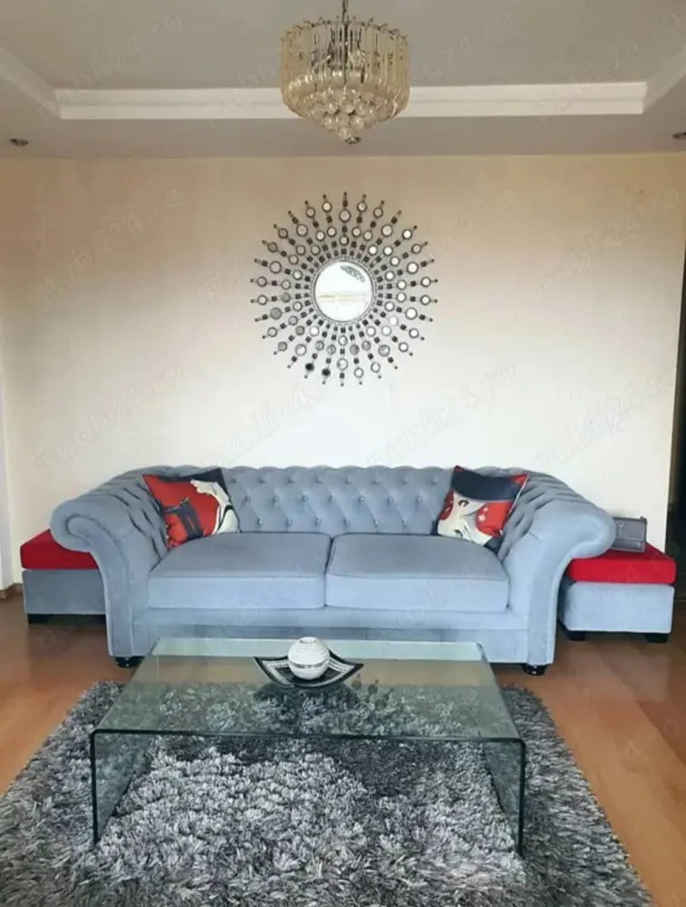 De vânzare apartament în Sibiu - Persoană fizică vând apartament (Penthouse) compus din 4 camere pe două nivele în zona Strand construit din anul 2012.Apartamentul are o suprafață &nbsp;utilă de 100 &nbsp;metri pătrați.Etajul: 6 din 6Primul nivel este compus din hol &nbsp;cu o baie completă ,un living cu bucătărie deschisă &nbsp;și balcon închis,doua dormitoare.Al doilea nivel este compus dintr-un dormitor spațios &nbsp;cu șemineu electric ,o baie și un hol cu o suprafață de 40 metri pătrați.Orientare sud-vest cu vedere deschisă spre munte.Complet mobilată și utilată -te poți muta direct&nbsp;Încălzire proprie prin centrală proprie&nbsp;Localizare excelentă, aproape de două școli și un liceu, magazine, farmacii, cabinete medicale, două biserici și transport public.Ideal pentru &nbsp;familie&nbsp;Se vinde la prețul de 160.000 € gata mobilat .Pentru contact ,va rog lăsați mesaj &nbsp;doar pe WhatsApp la numărul &nbsp;+34643995104&nbsp;