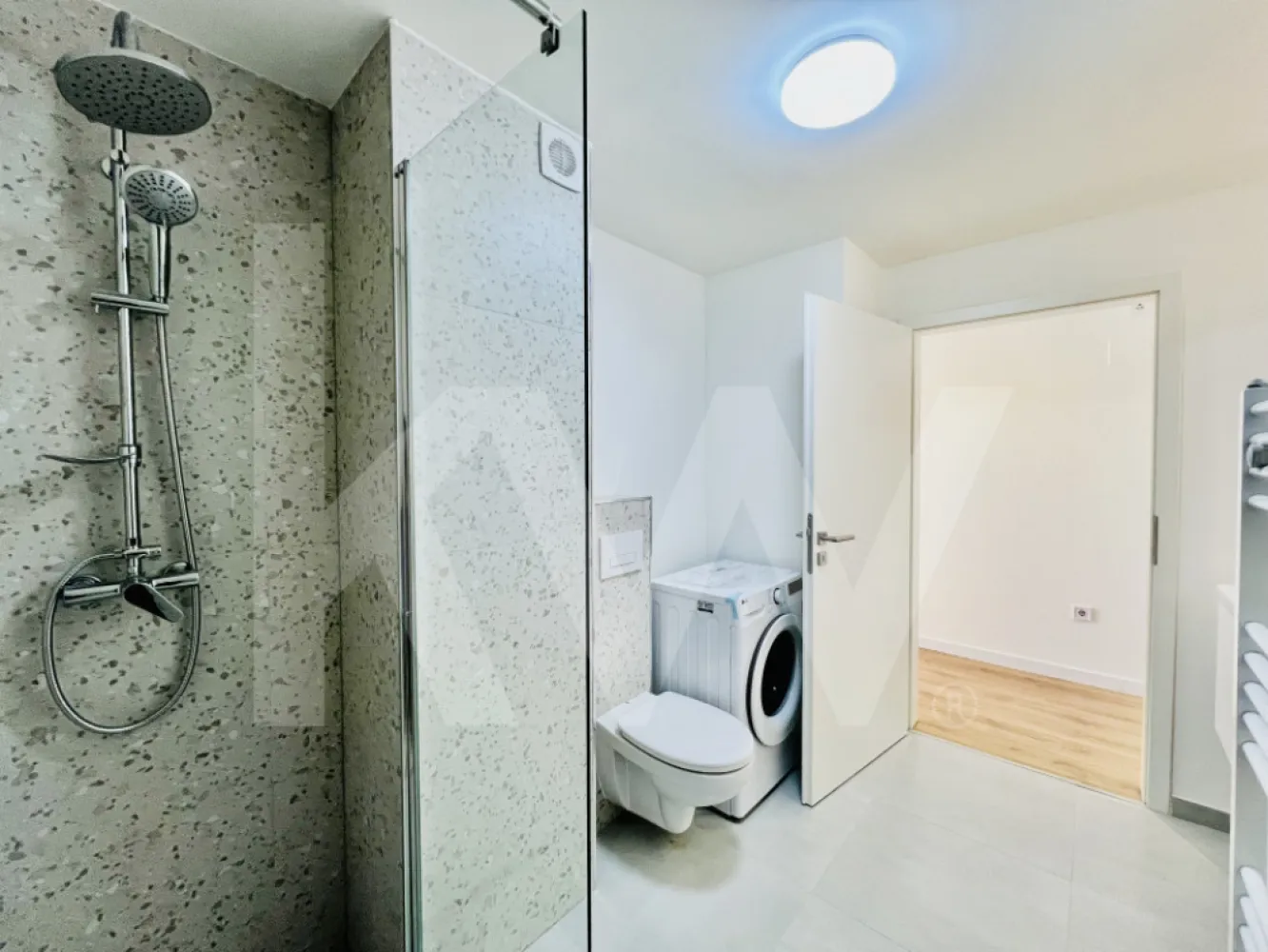 Penthouse 2 camere - 2 băi