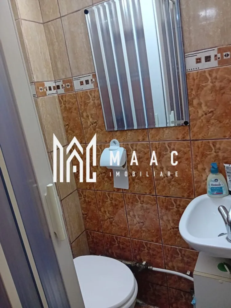 Garsoniera | Etaj 1 | 21 MPU | Henri Coanda - MAAC Imobiliare va prezinta o garsonieră situata la etajul 1, renovată complet.

Caracteristici Principale:
Tip Apartament: Garsonieră nedecomandată
Suprafață utilă: 21 mp
Etaj: 1 din 4
Număr camere: 1
Număr băi: 1

Dotări și avantaje:
Sistem de incălzire: Centrală proprie 
Stare interioară: complet renovată, cu finisaje moderne și pardoseală din parchet
Ferestre și uși: Geamuri termopan PVC

Dotări Suplimentare:
Bucătărie mobilată și utilată
Spații utile adiționale: Boxă la subsol și debara pentru depozitare suplimentară

Stare Tehnică:
Izolații termice: Exterioare
Pereti: vopsiți cu lavabilă

Pentru mai multe detalii, precizati telefonic ca ati vazut anuntul cu ID:CP1914506.