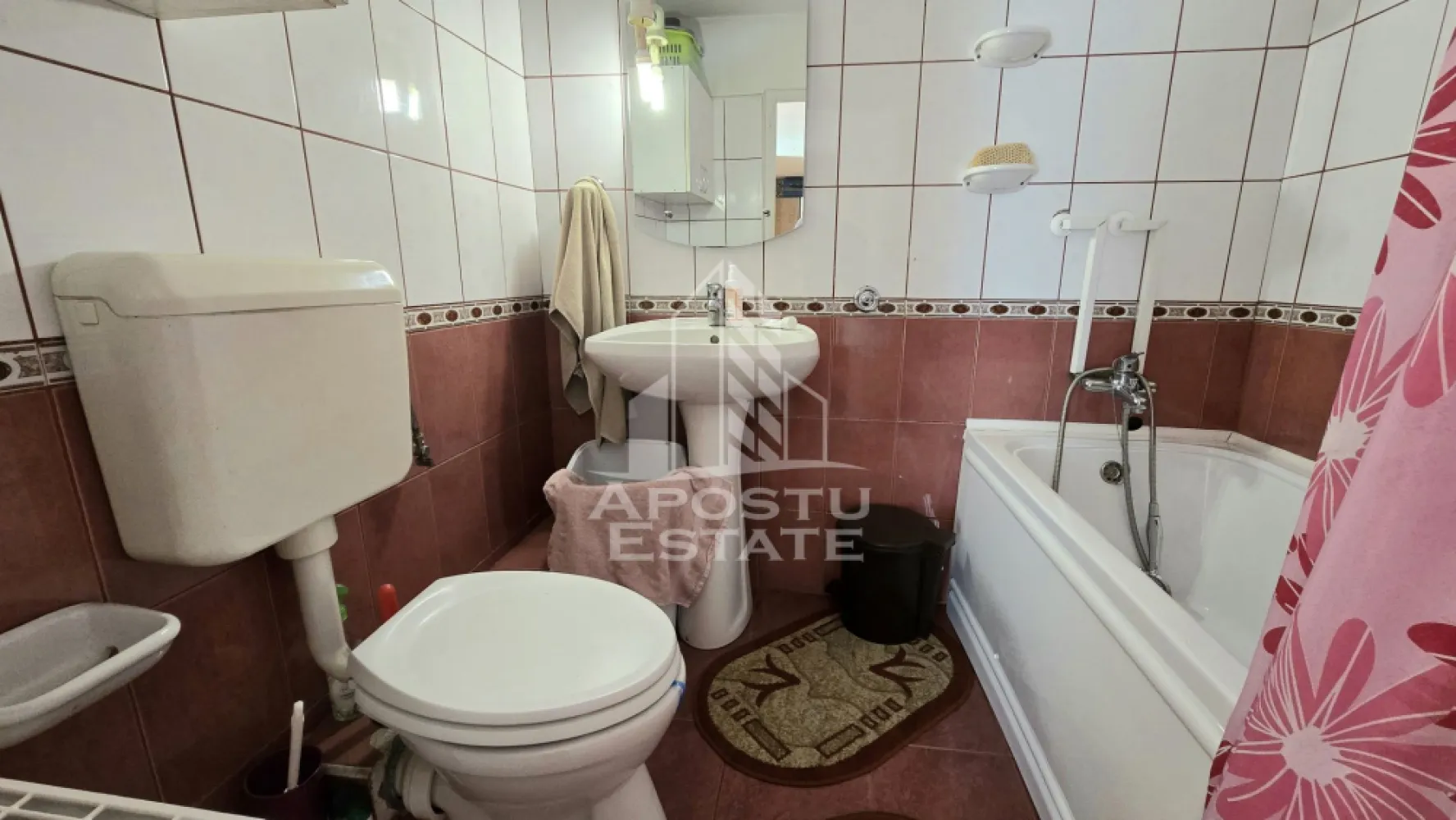 Casa cu 7 camere si 4 bai, centrala proprie, zona Odobescu