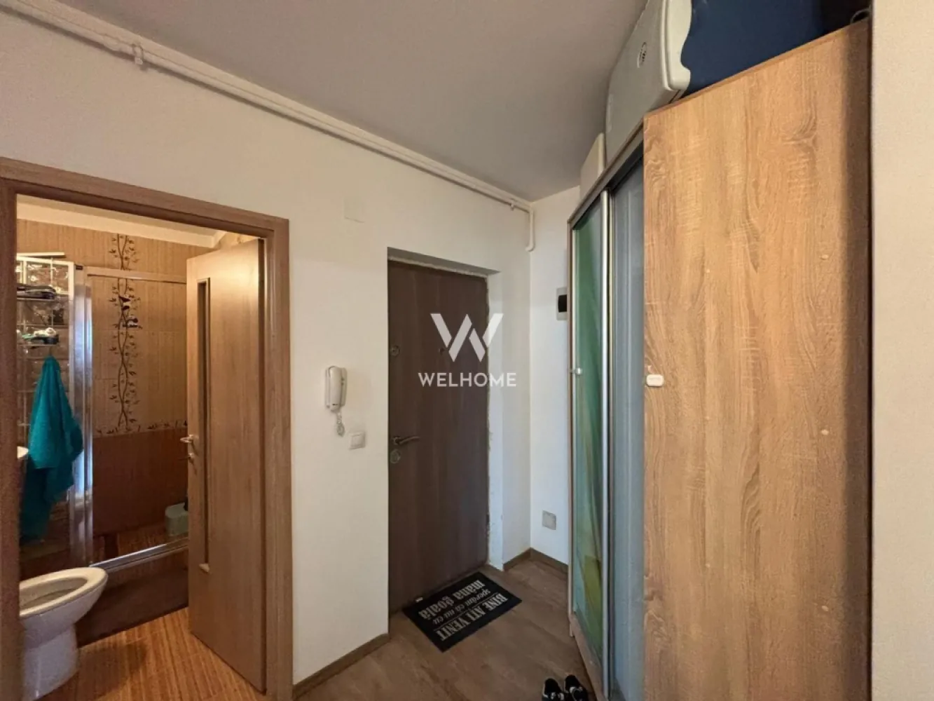 Apartament spațios cu 3 camere, 2 băi și balcoane generoase