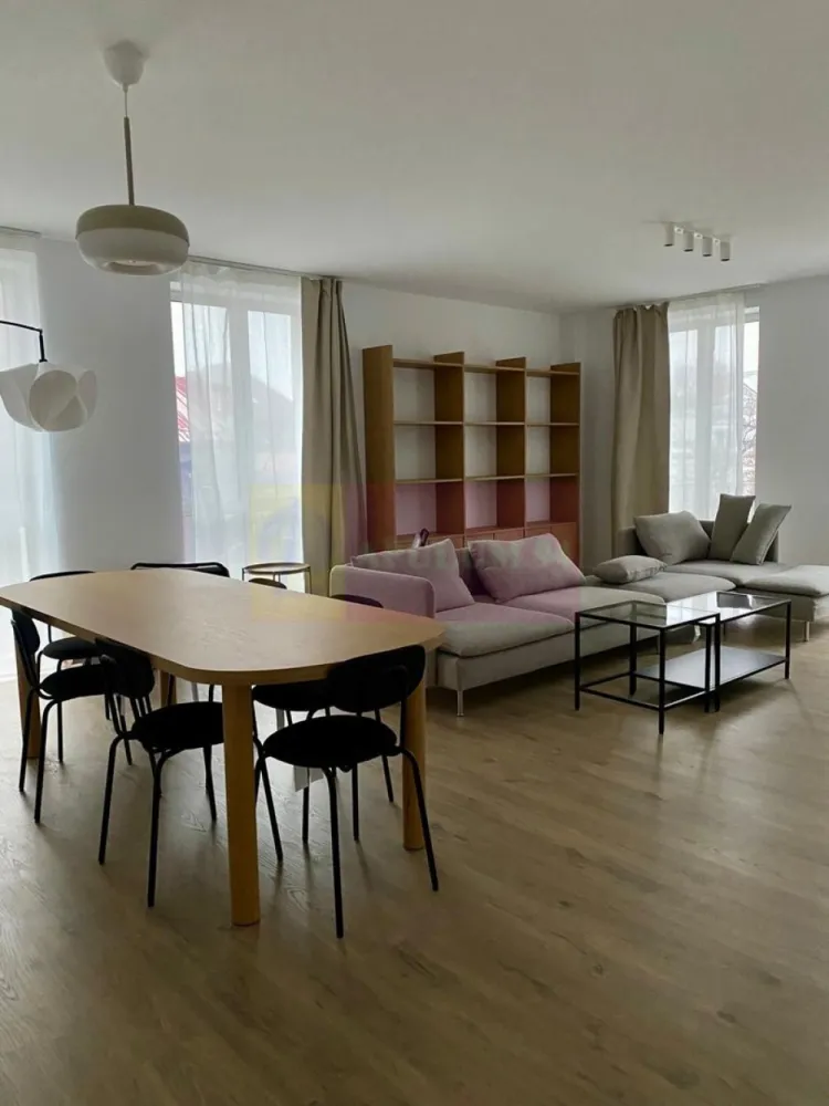 Apartament 3 Camere | Licurg 2 Prime Residence | Cartierul Armenesc - Un proiect rezidențial boutique UNIC si impresionant, structurat pe S+P+2+3R, oferind doar 13 apartamente unice și 24 de locuri de parcare subterane.
Proiectul include o selecție diversă de apartamente cu 3 și 4 camere , caracterizate prin ferestre ample ce permit luminii naturale să inunde spațiile largi și bine organizate. Fiecare apartament beneficiază de balcoane spațioase, iar locuințele de la parter oferă grădini private generoase, transformându-se într-o oază de liniște chiar în centrul orașului.

Apartamentul dispune de 3 camere, decomandate, luminoase,i si o terasa de 5.5mp. Etaj 2/3.
Chirie lunara 1800 euro + TVA. 
2 locuri parcare/ apartament. 150 euro + TVA , lunar.
Pentru mai multe detalii si programarea unei vizionari, contactati-ne !

apulum94@apulum94.ro
adrian@apulum94.ro
Whatsapp 0733683453

Apulum94 presents an exceptional boutique residential project with a S+P+2+3R structure, featuring 13 unique apartments and 24 underground parking spaces. The diverse selection of 3 and 4-room apartments boasts large windows that flood the spacious, well-designed interiors with natural light. Each unit includes generous balconies, while ground floor apartments offer expansive private gardens, creating a tranquil oasis in the city center.