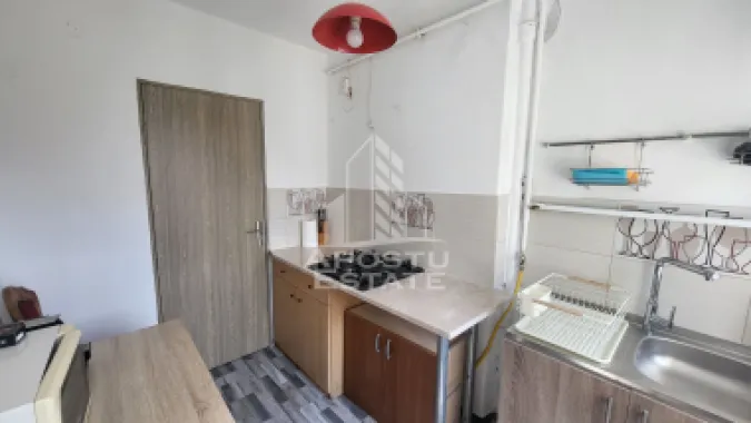 Apartament cu 2 camere,zona Centrala