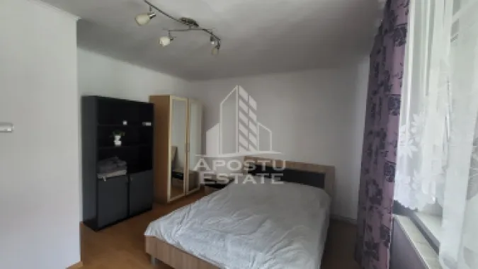 Apartament cu 2 camere,zona Centrala
